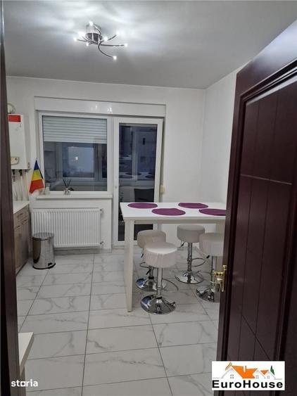 Apartament cu 2 camere decomandat în Cetate