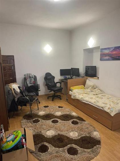 Casă individuală cu 5 camere cu Canalizare în Turcheș
