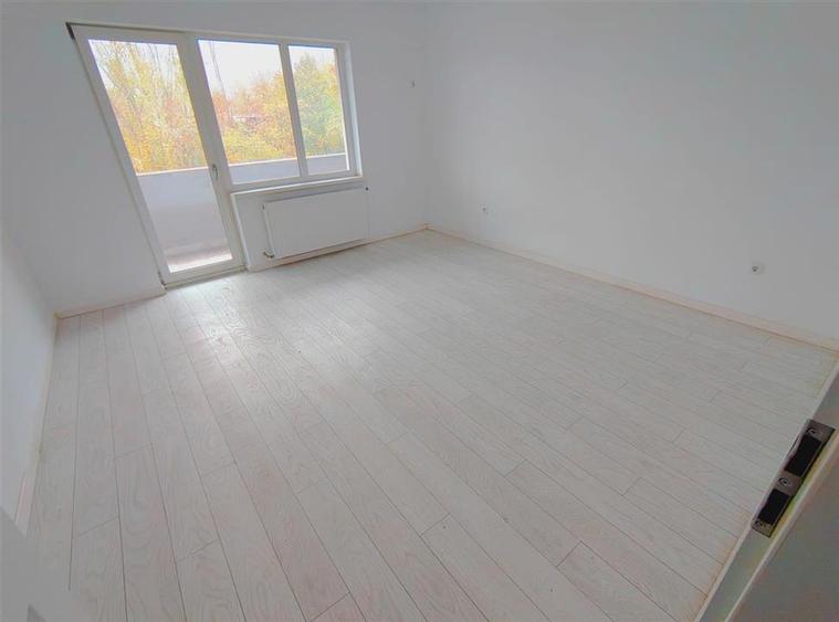 Apartament cu 2 camere decomandat în Tătărași