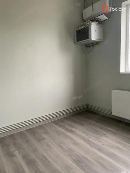 Spațiu comercial, de 300 mp, în Giarmata