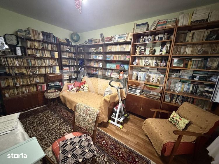 Apartament cu 3 camere decomandat în Central