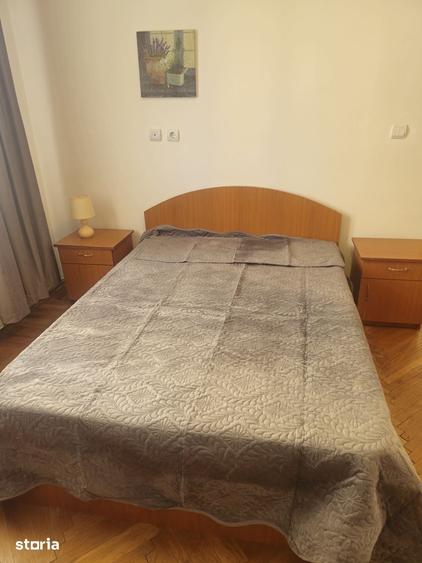 Apartament cu 2 camere semidecomandat în Centrul Civic