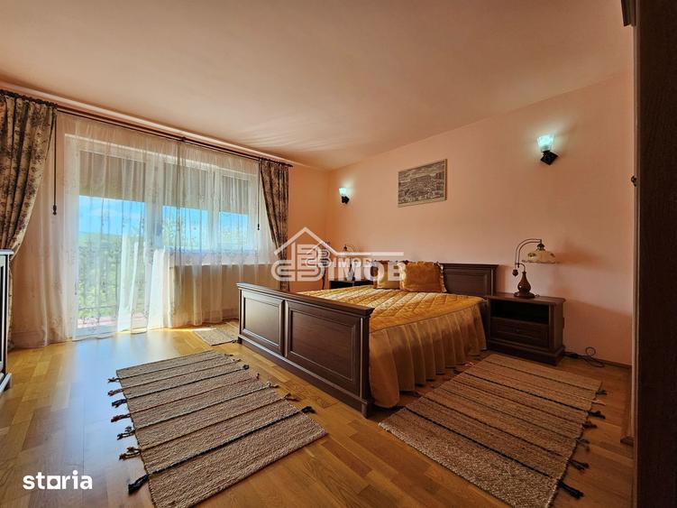 Casă cu 4 camere cu Teren 820 Mp în Buciumeni