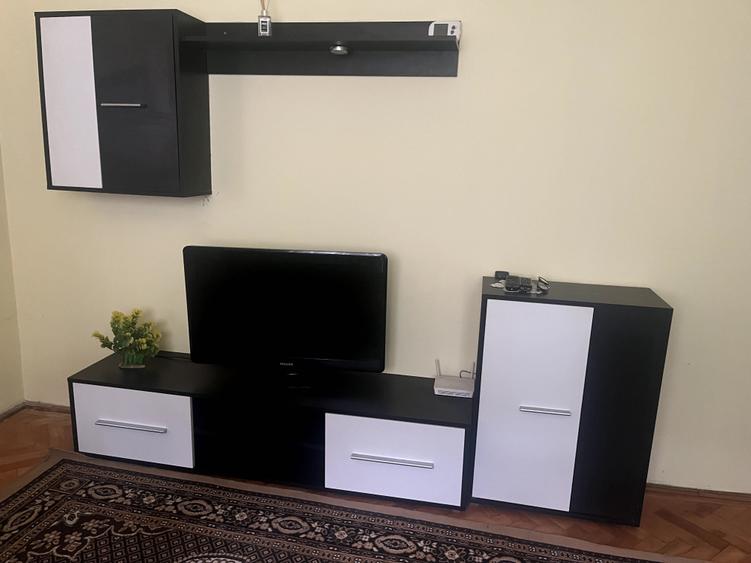 Apartament cu 2 camere semidecomandat în Cedonia
