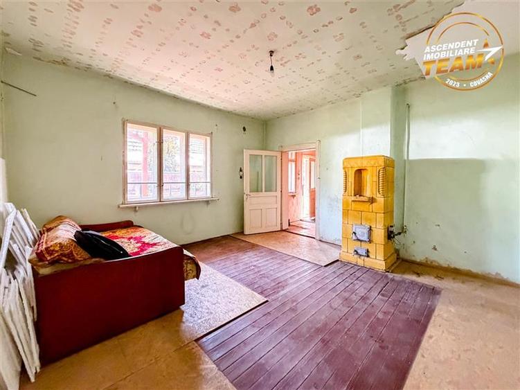 Casă individuală cu 3 camere cu Teren 512 Mp în Semicentral