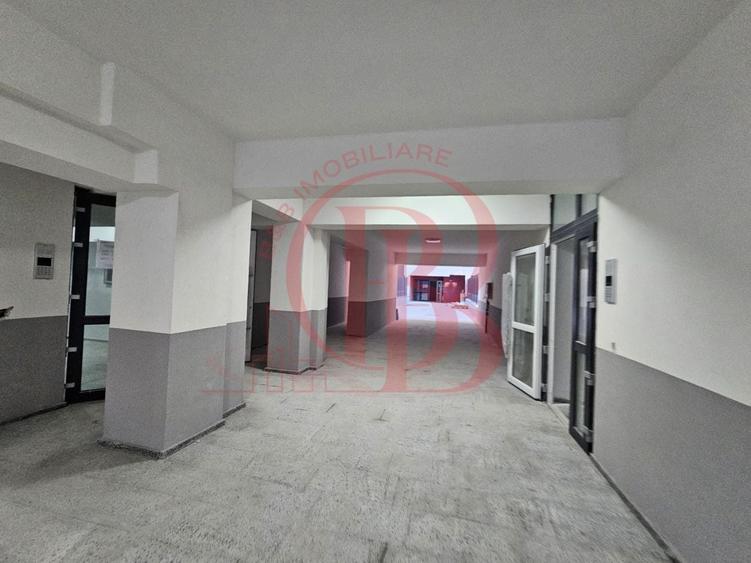 Apartament cu 2 camere semidecomandat în Theodor Pallady