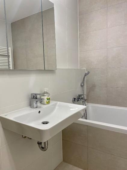 Apartament cu 2 camere decomandat în Aviației