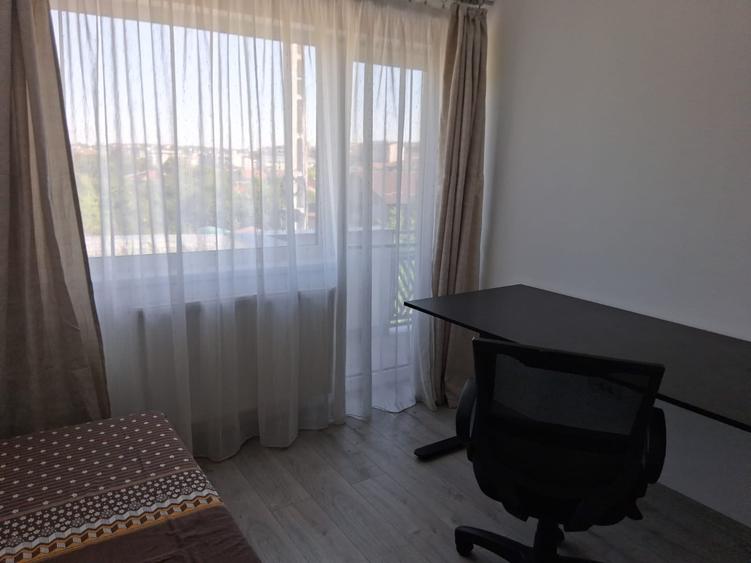 Duplex cu 4 camere cu Canalizare în Vișan