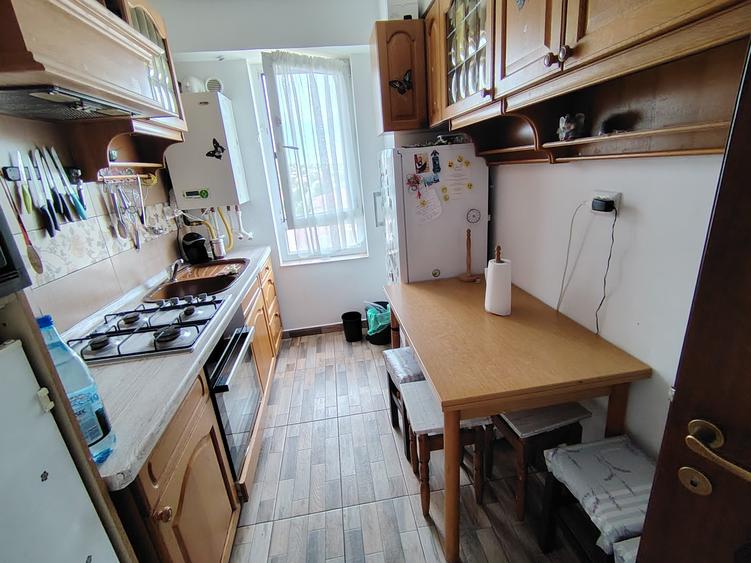 Apartament cu 2 camere decomandat în Cug