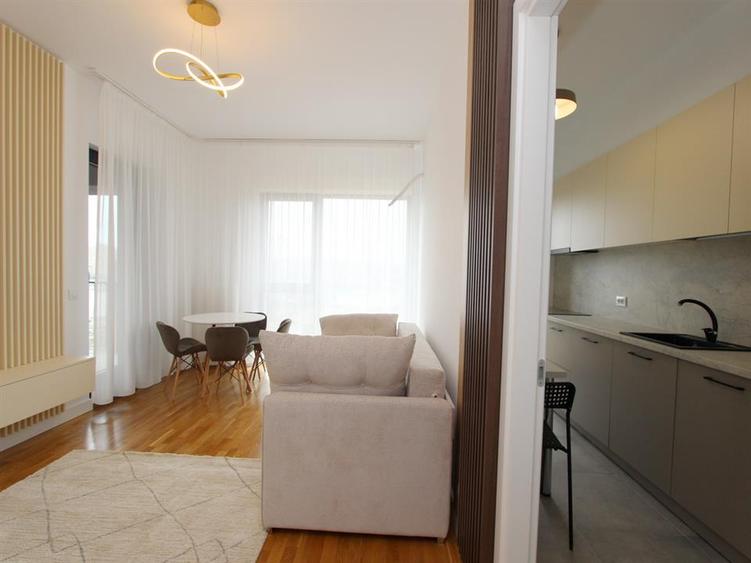 Apartament cu 2 camere decomandat, mobilat în Primăverii