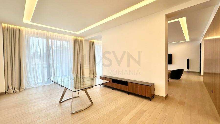 Apartament cu 5 camere decomandat, mobilat în Kiseleff