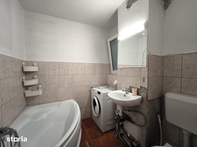 Apartament cu 2 camere decomandat în Pieptănari