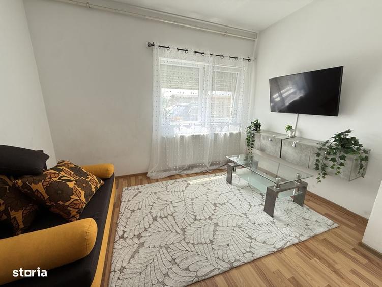 Apartament cu 3 camere decomandat în Sânandrei