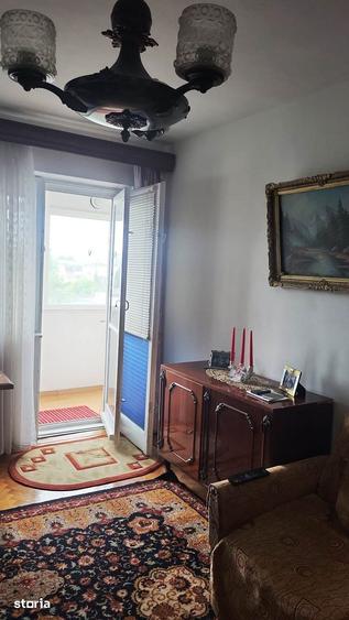 Apartament cu 2 camere decomandat în Micro 14