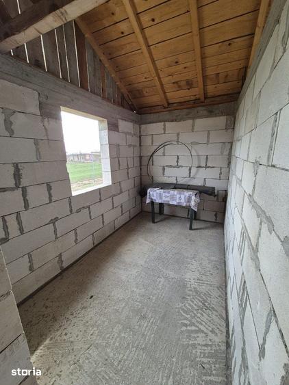 Casă cu 3 camere cu Teren 400 Mp în Moara Vlăsiei