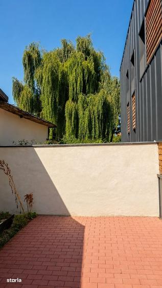 Casă cu 4 camere cu Teren 246 Mp în Bucureștii Noi