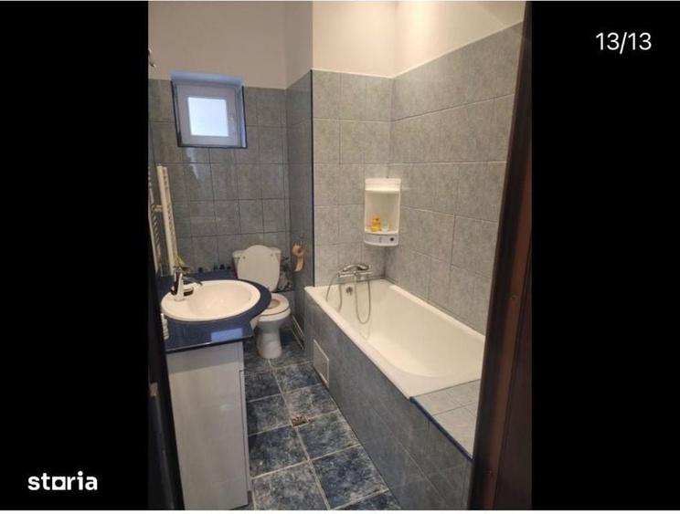 Apartament cu 3 camere în Drumul Poienii