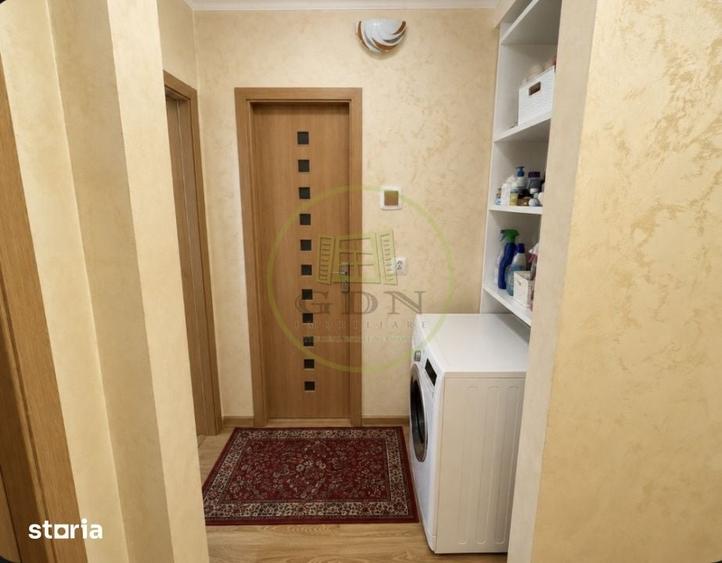 Apartament cu 4 camere decomandat, mobilat în Craiovița Nouă