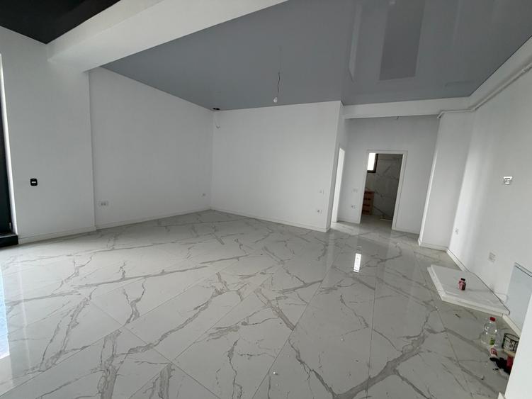 Apartament cu 4 camere decomandat în Nord