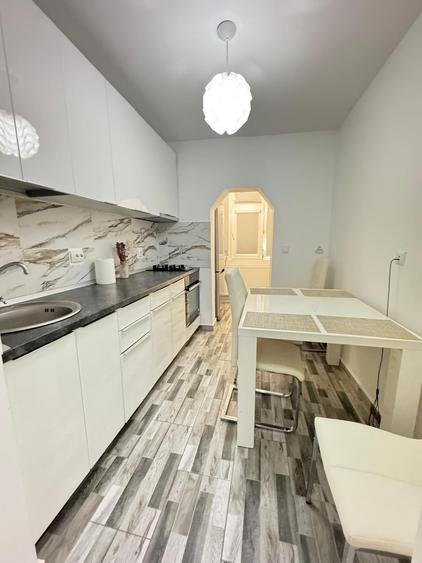 Apartament cu 2 camere decomandat în Dacia