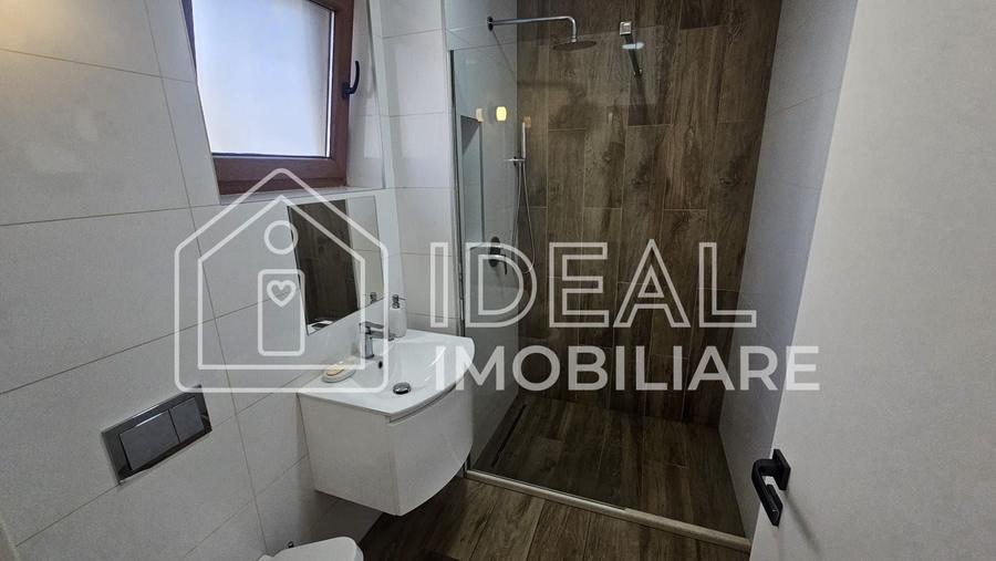Casă individuală cu 4 camere cu Canalizare în Arhitecților - Calea Cisnădiei