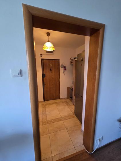 Apartament cu 2 camere semidecomandat în Titan