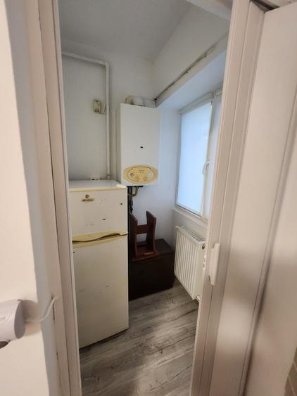 Garsonieră decomandată în Bartolomeu