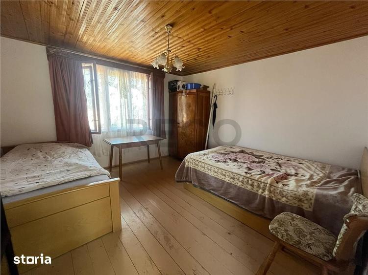 Casă cu 2 camere cu Teren 2297 Mp în Oșorhei