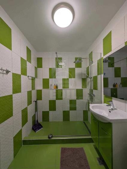 Apartament cu 2 camere decomandat în Florești