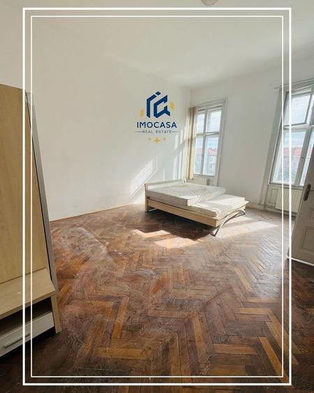 Apartament cu 4 camere semidecomandat, mobilat în Central