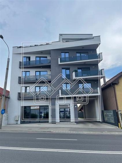 Spațiu comercial, de 143.80000305176 mp, în Turnișor