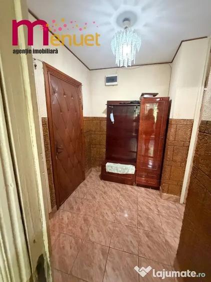 Apartament 3 camere,zona C5,etaj 2 - 12