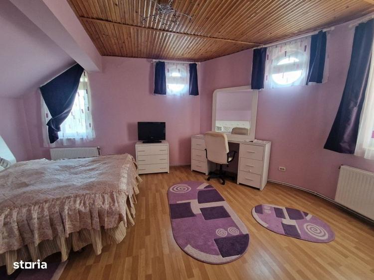 Casă cu 4 camere în Sud