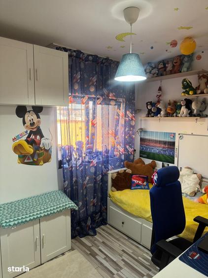 Casă cu 4 camere cu Teren 223 Mp în Domnești
