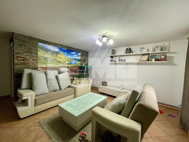 Casă individuală cu 5 camere cu Canalizare în Voitinel