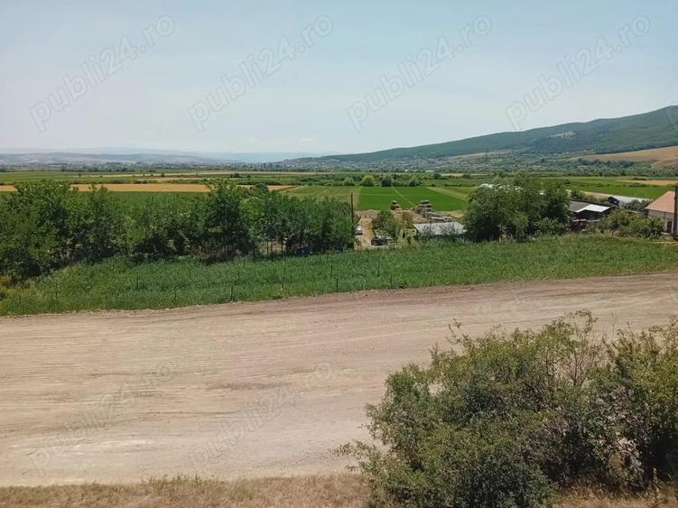 Teren de 2900 mp, în Exterior Vest