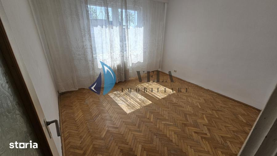 Apartament cu 4 camere decomandat în Reghin