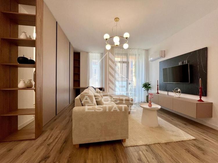 Apartament cu 2 camere semidecomandat, mobilat în Torontalului