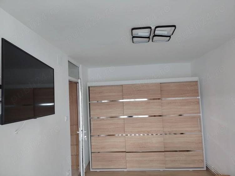 Apartament cu 3 camere decomandat în Micălaca