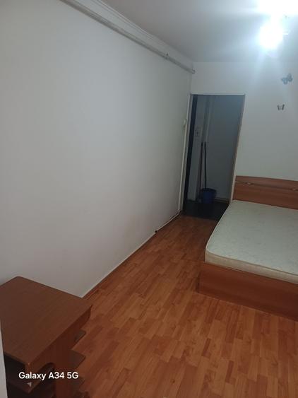Garsonieră semidecomandată în Central