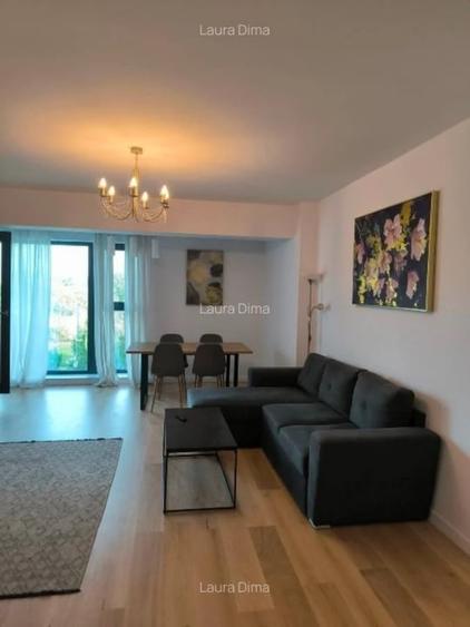 Apartament cu 2 camere semidecomandat, mobilat în Dămăroaia