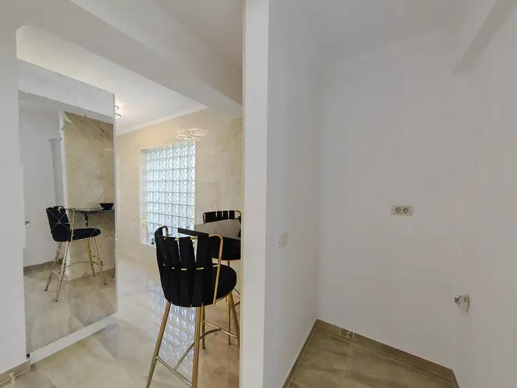 Apartament cu 2 camere decomandat în Străulești