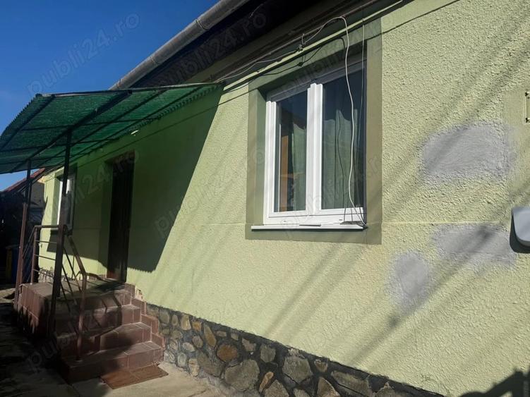 Casă cu 4 camere cu Teren 500 Mp în Turnișor