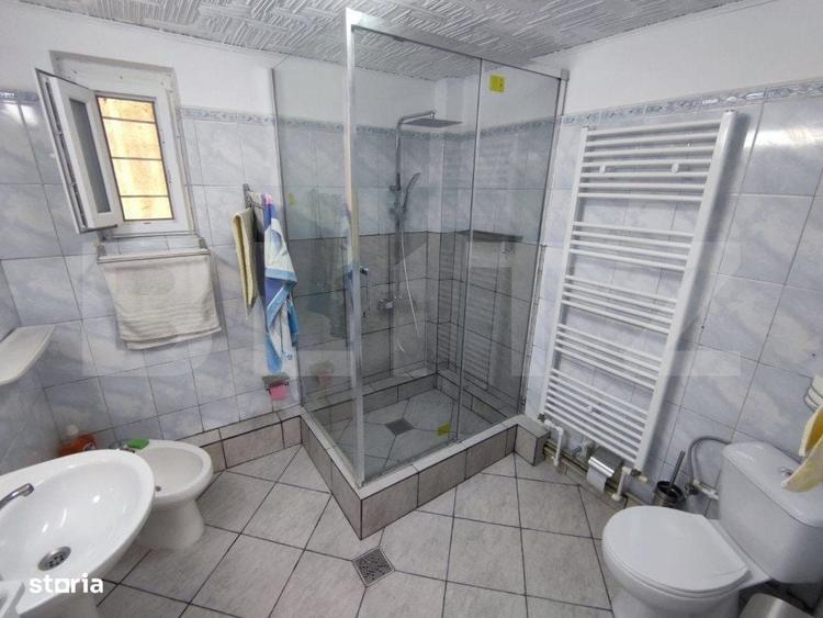 Casă cu 3 camere în Central