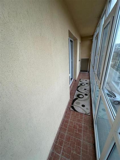 Apartament cu 2 camere decomandat în Valea Adâncă