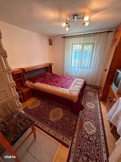 Casă cu 3 camere cu Teren 864 Mp în Central