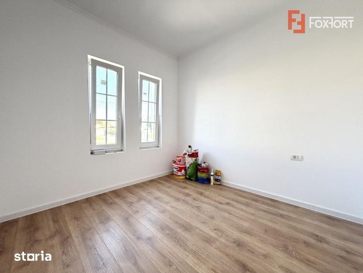 Casă cu 5 camere cu Teren 300 Mp în Giarmata