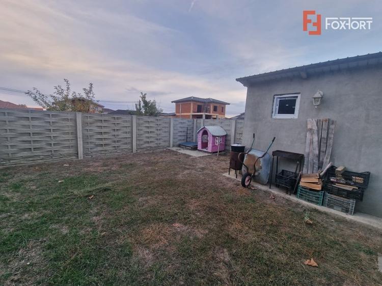 Duplex cu 3 camere cu Canalizare în Moșnița Veche