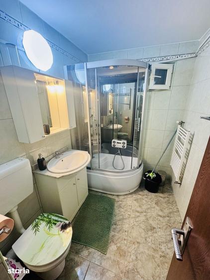 Apartament cu 3 camere decomandat în Nord