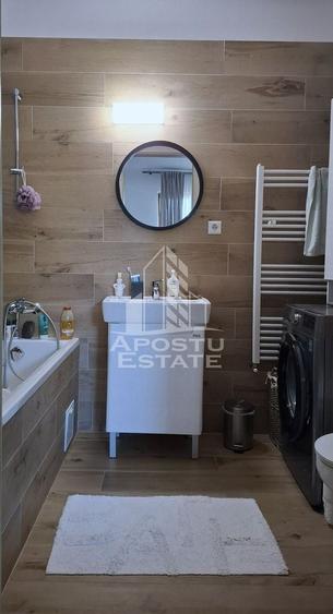 Apartament cu 3 camere decomandat, mobilat în Torontalului